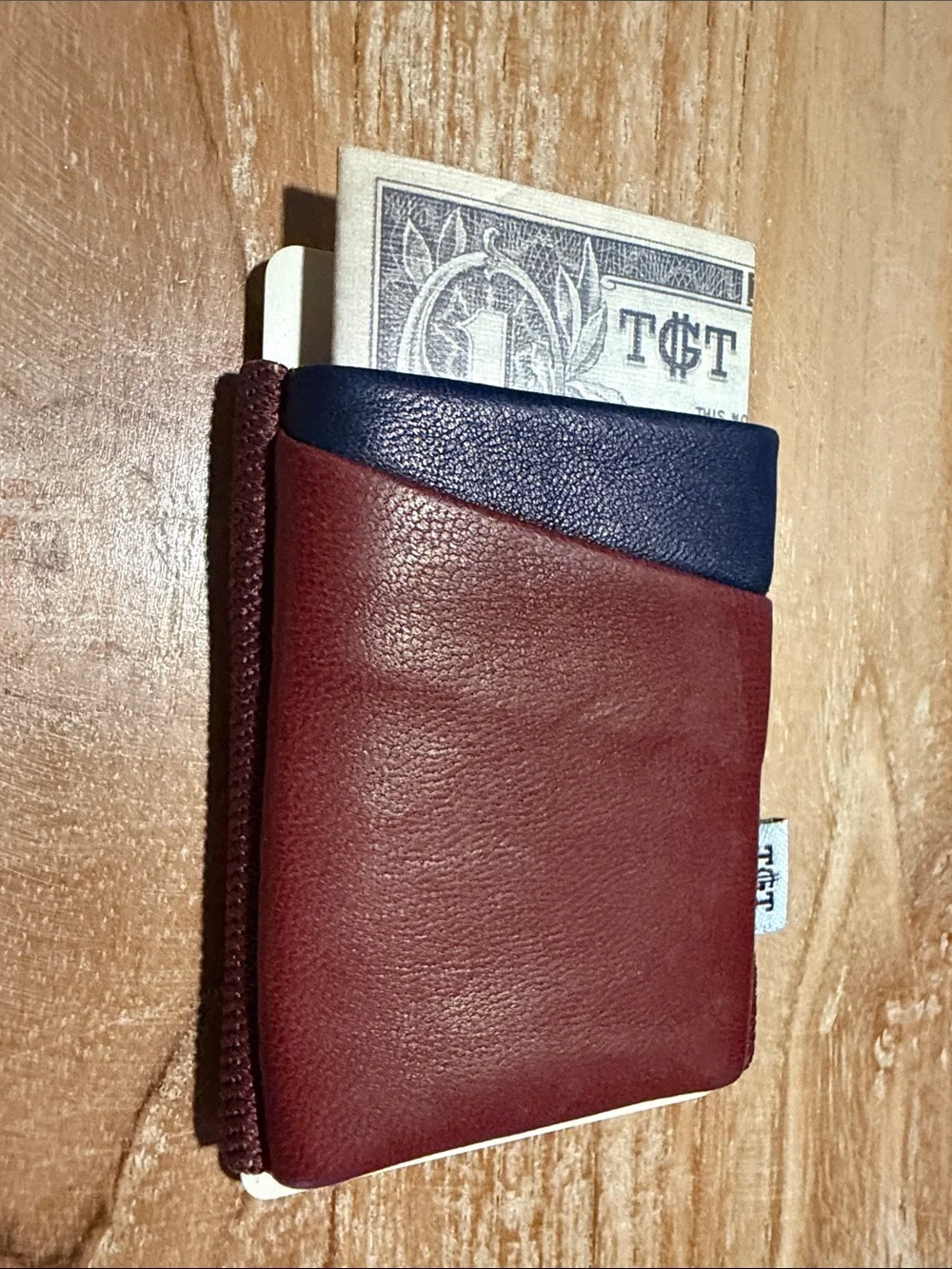 Men’s TGT Burgundy and Navy Deluxe Leather Card Wallet